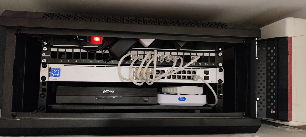 Serwer NVR monitoring IP — Electra-Instal Białystok